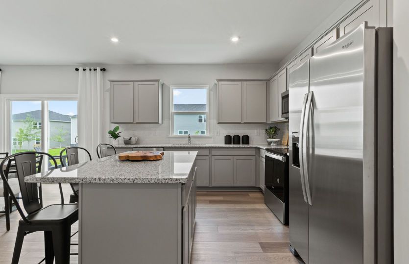 Ample Kitchen Cabinets