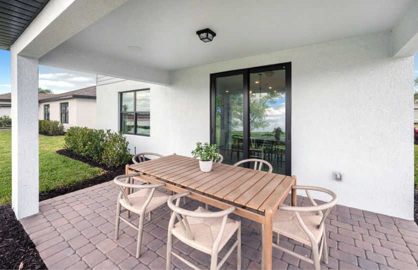 Lanai space