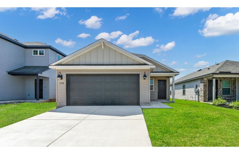 1552 Golden Wheat (Beeville)