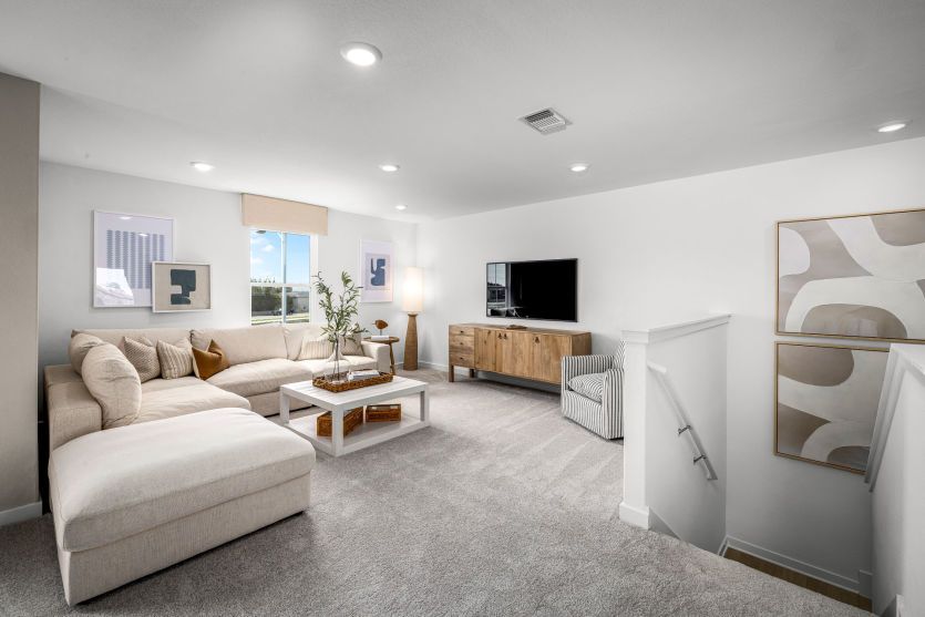 Spacious Upstairs Loft