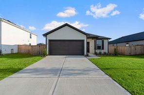 419 Ruby Ford Drive (Hewitt)