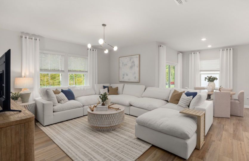 Spacious Living Rorom