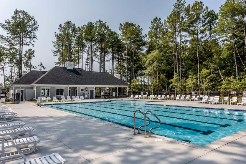Pool & Cabana for Summer Fun Outside