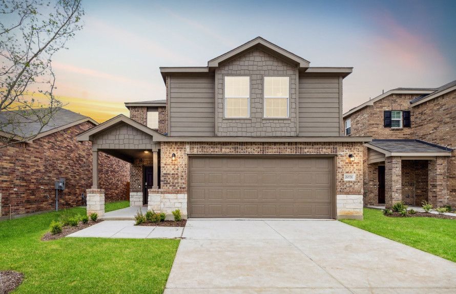 One and two-story home designs