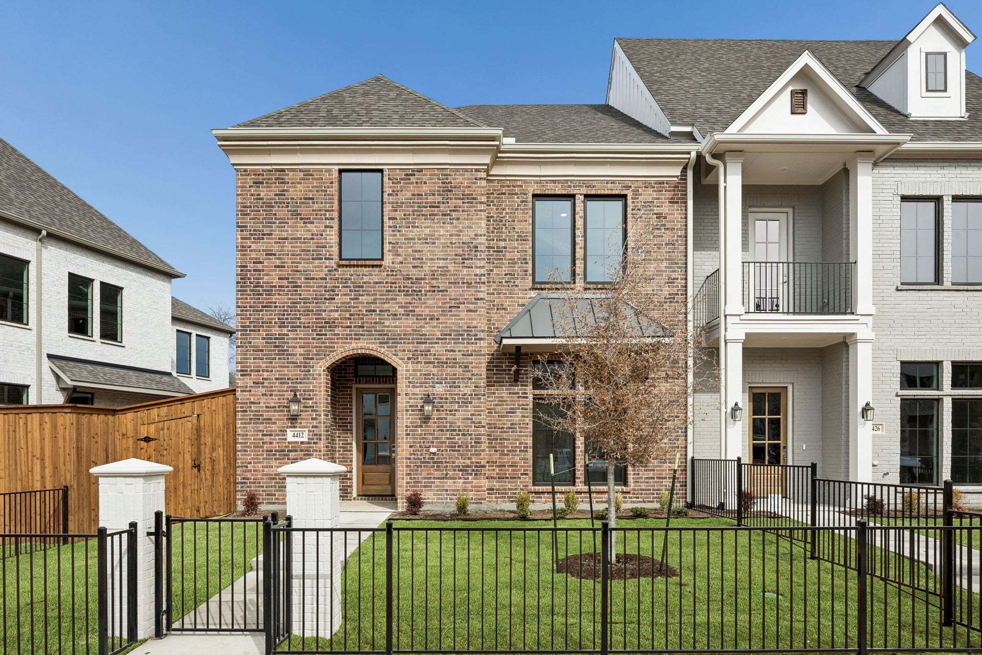 Grant - Newman Village Townhomes: Frisco, Texas - Centre Living Homes