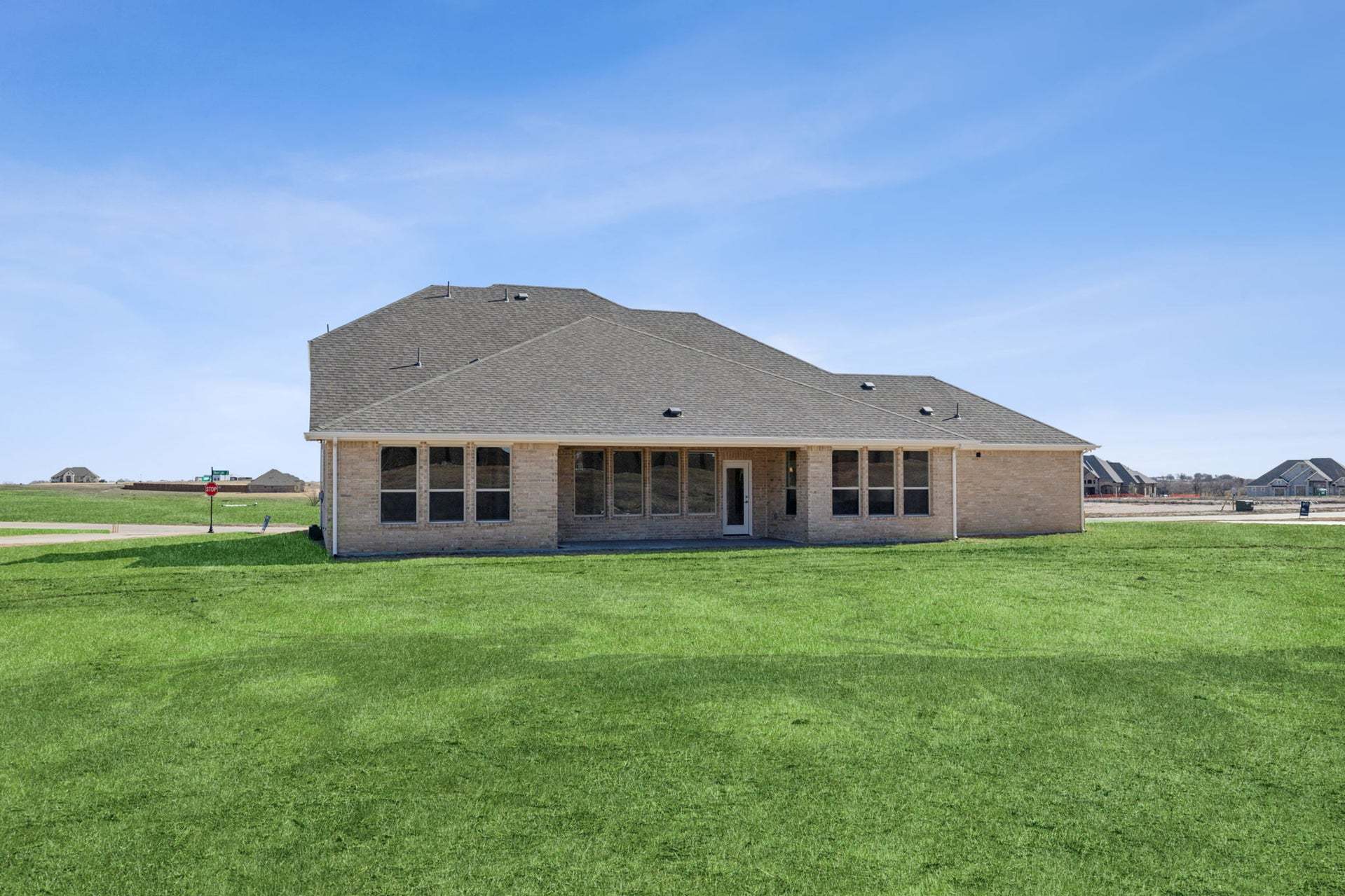 93 Hunter Pass. Waxahachie, TX 75165