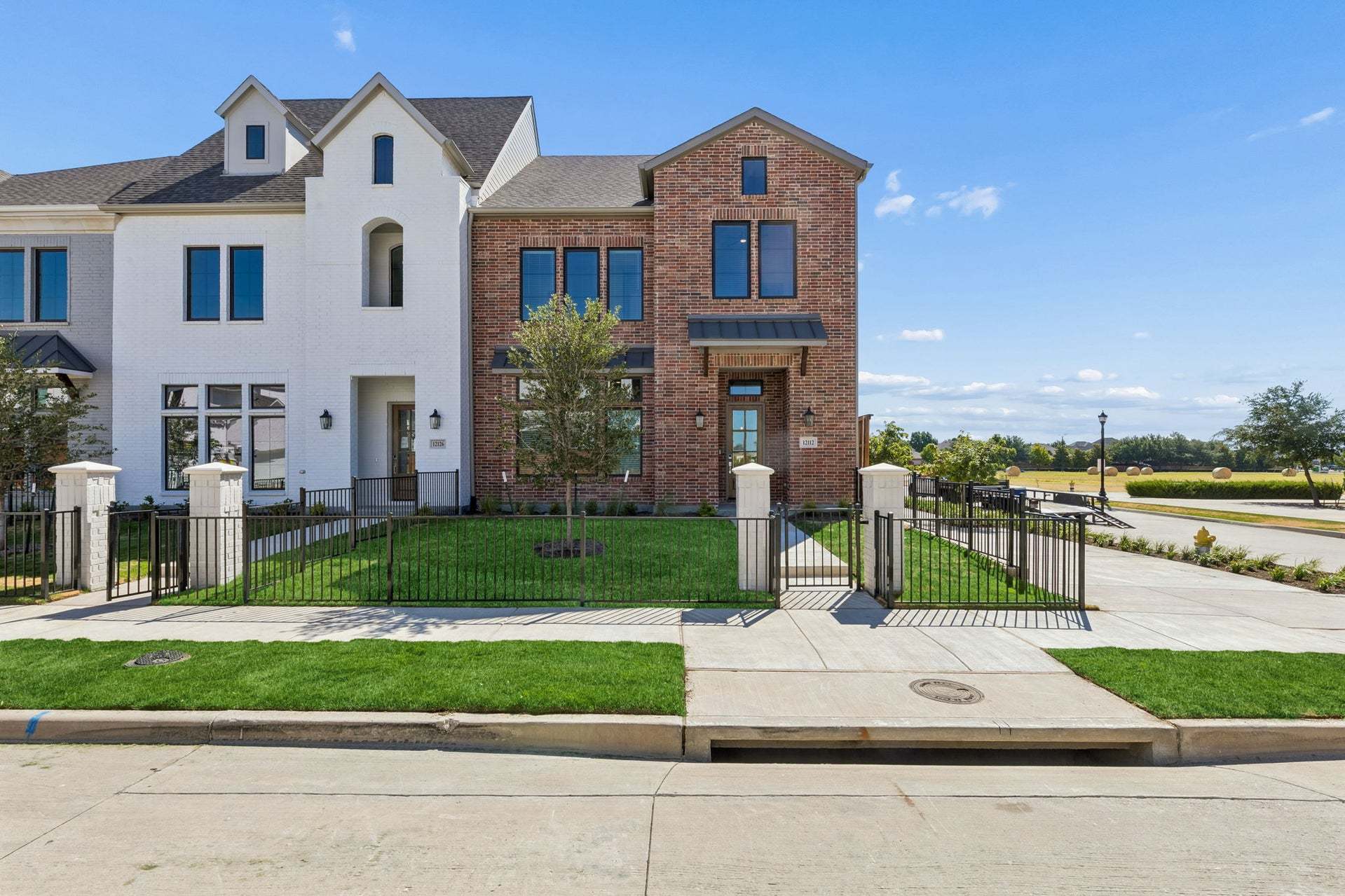 Hamilton - Newman Village Townhomes: Frisco, Texas - Centre Living Homes