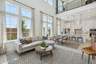casa en Newman Village Townhomes por Centre Living Homes