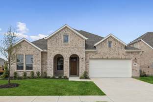 Sequoia - Painted Tree Lakeside: McKinney, Texas - Centre Living Homes