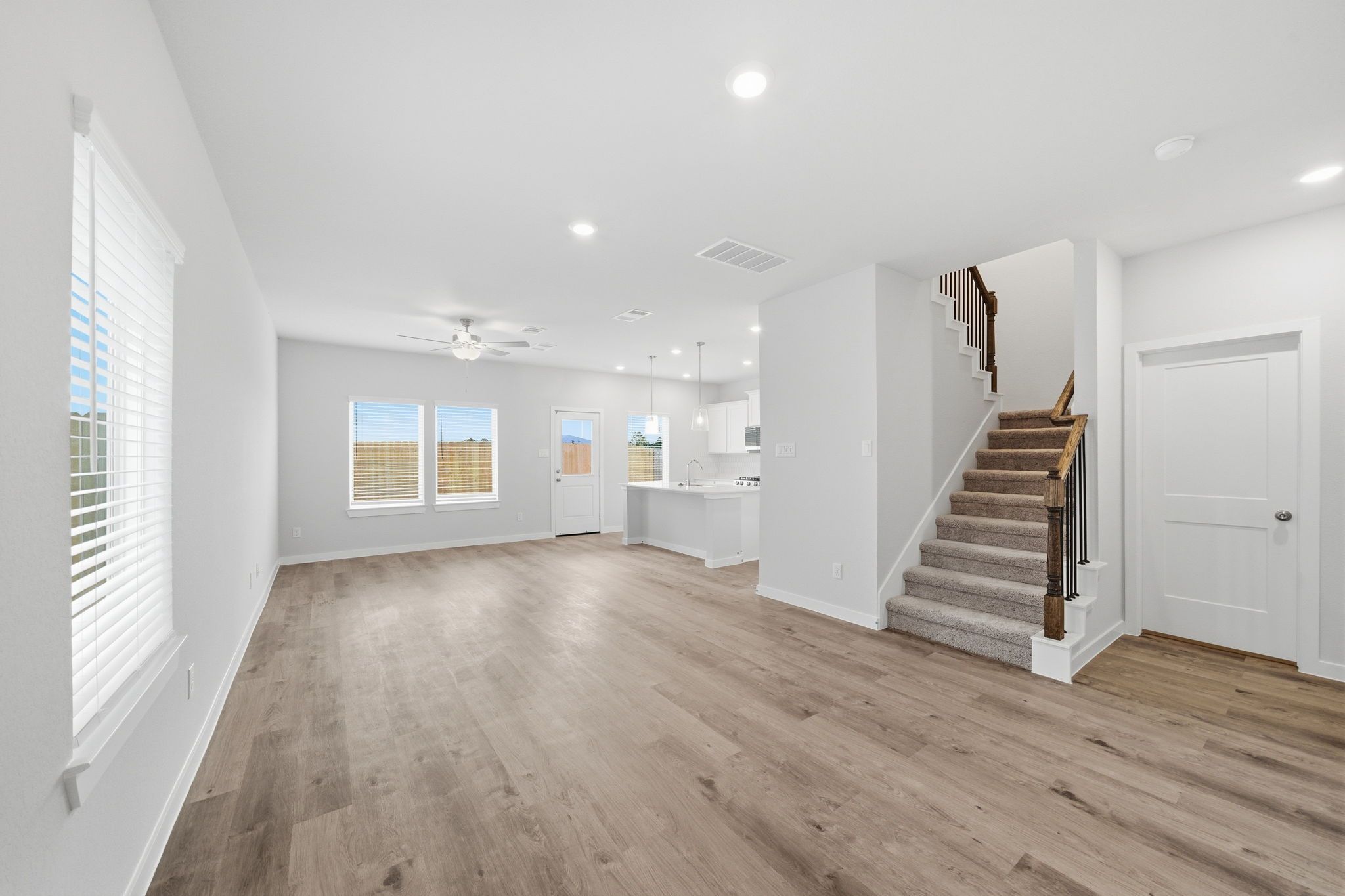 3325 Young Clover Way (Hibiscus)