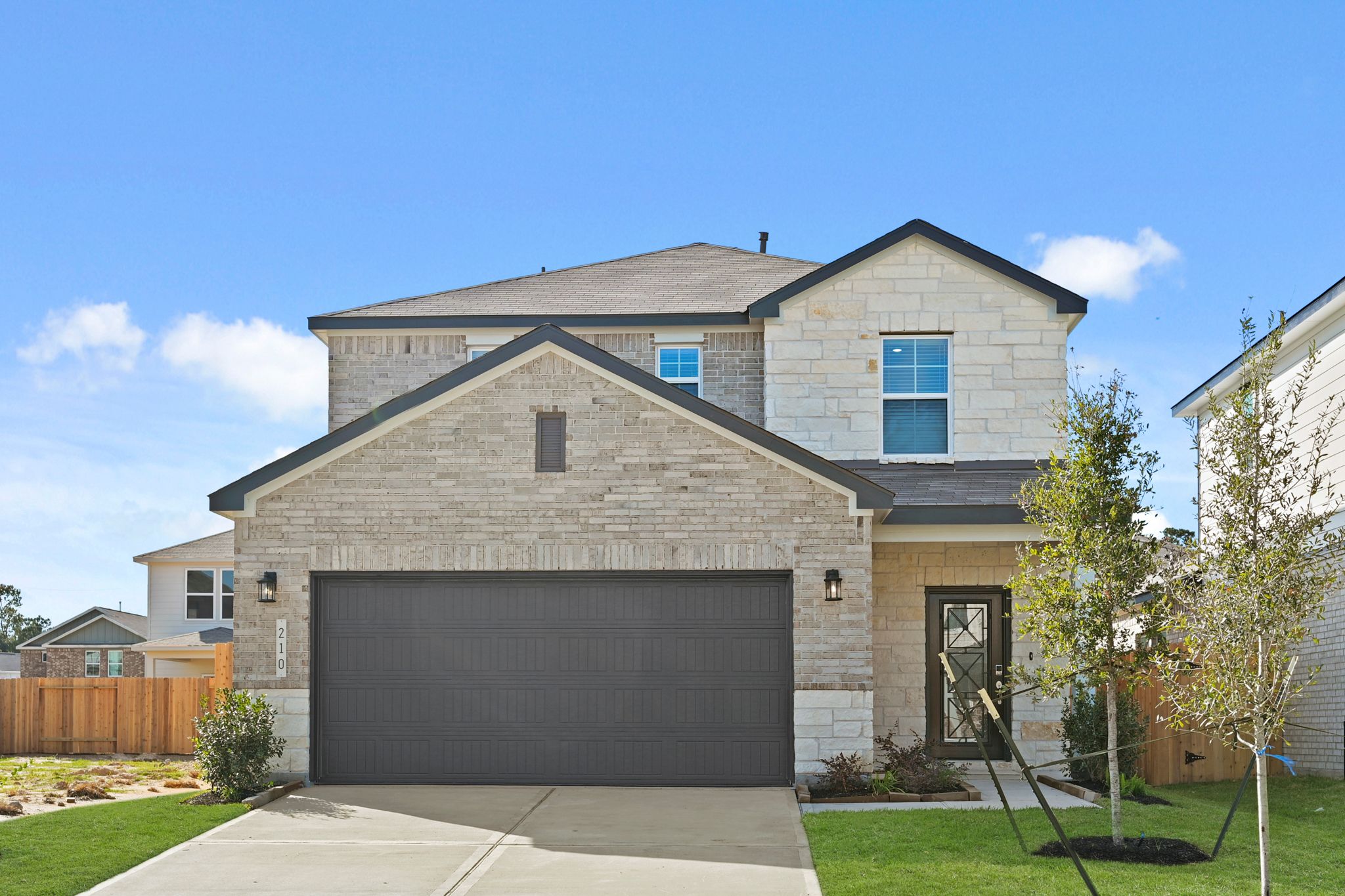 210 Brazen Forest Trail (LEYLAND)