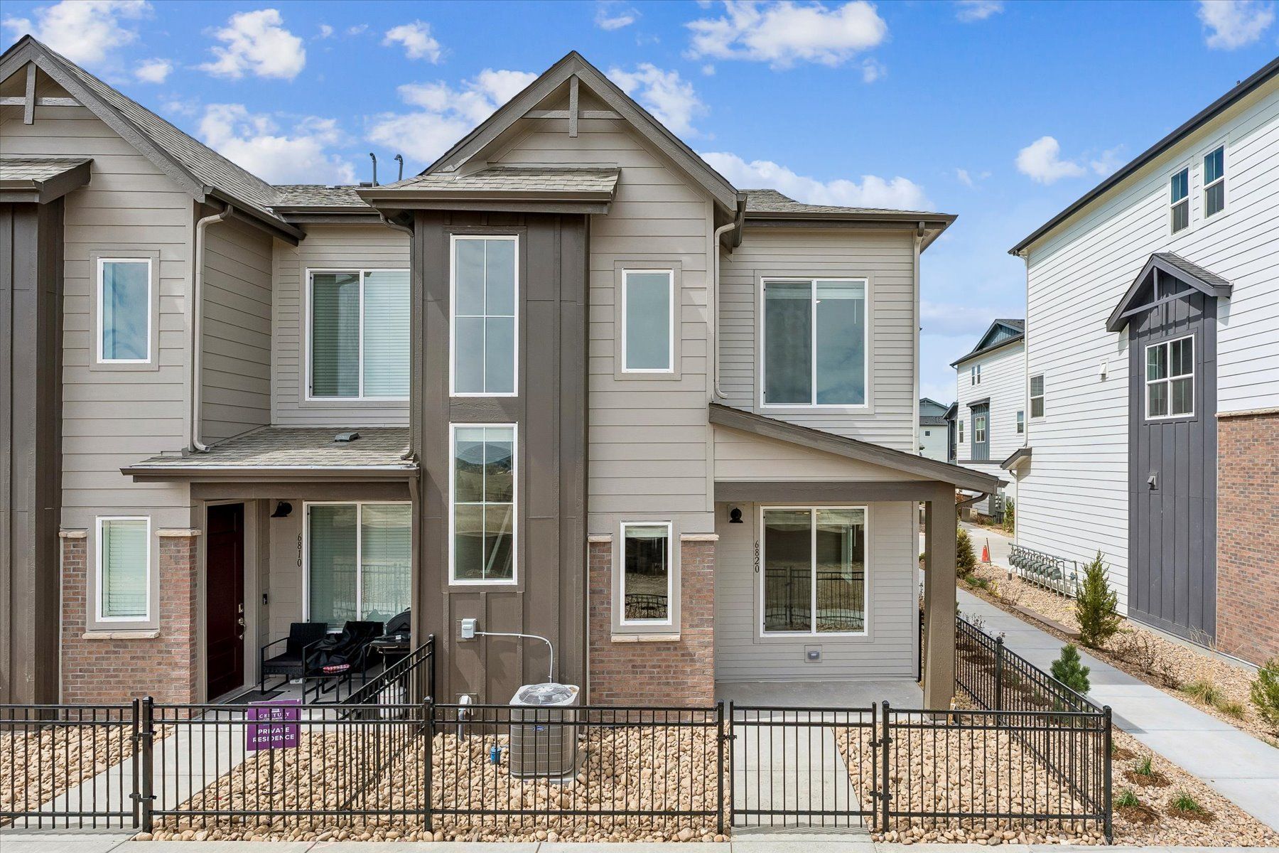 Sonoma | Residence 205 - The Townes at Skyline Ridge: Castle Pines, Colorado - Century Communities