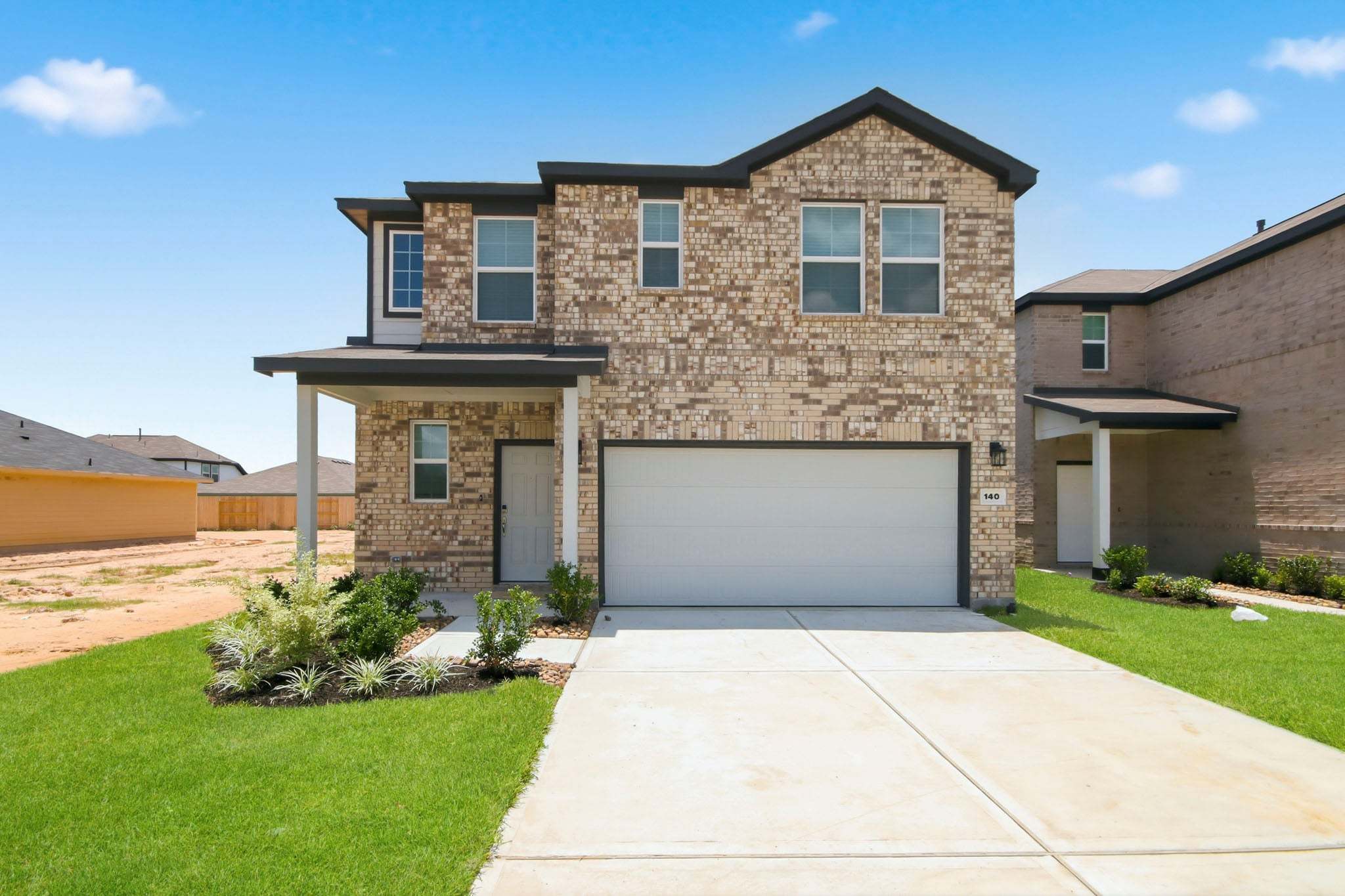 140 Rising Cedar Lane (LEXINGTON)