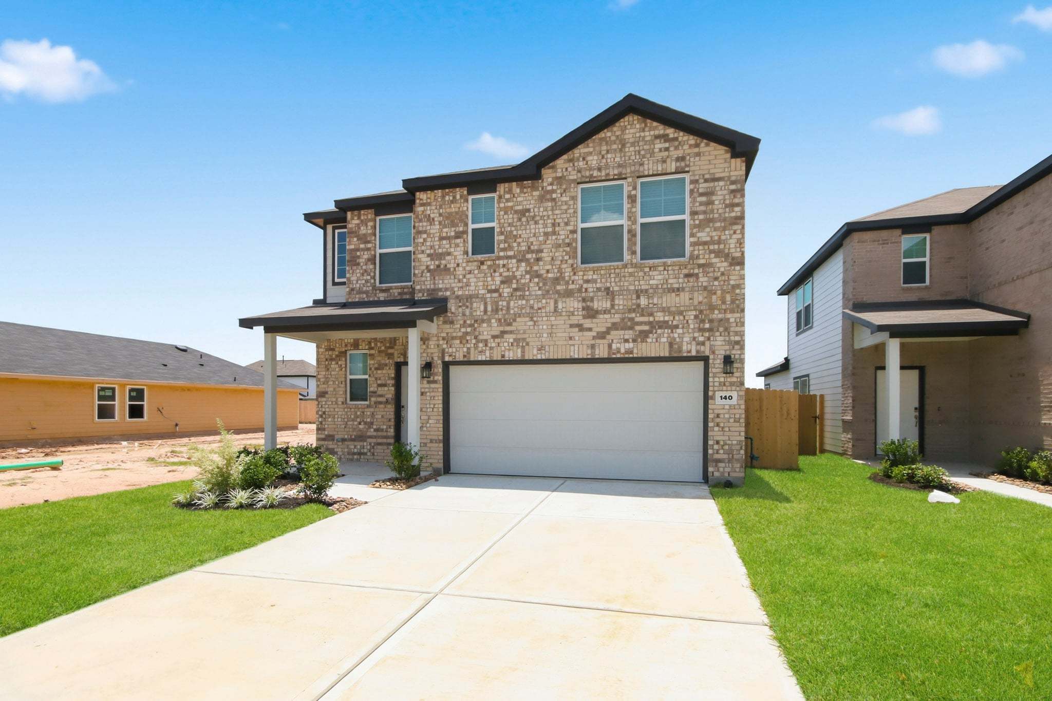 140 Rising Cedar Lane (LEXINGTON) Image