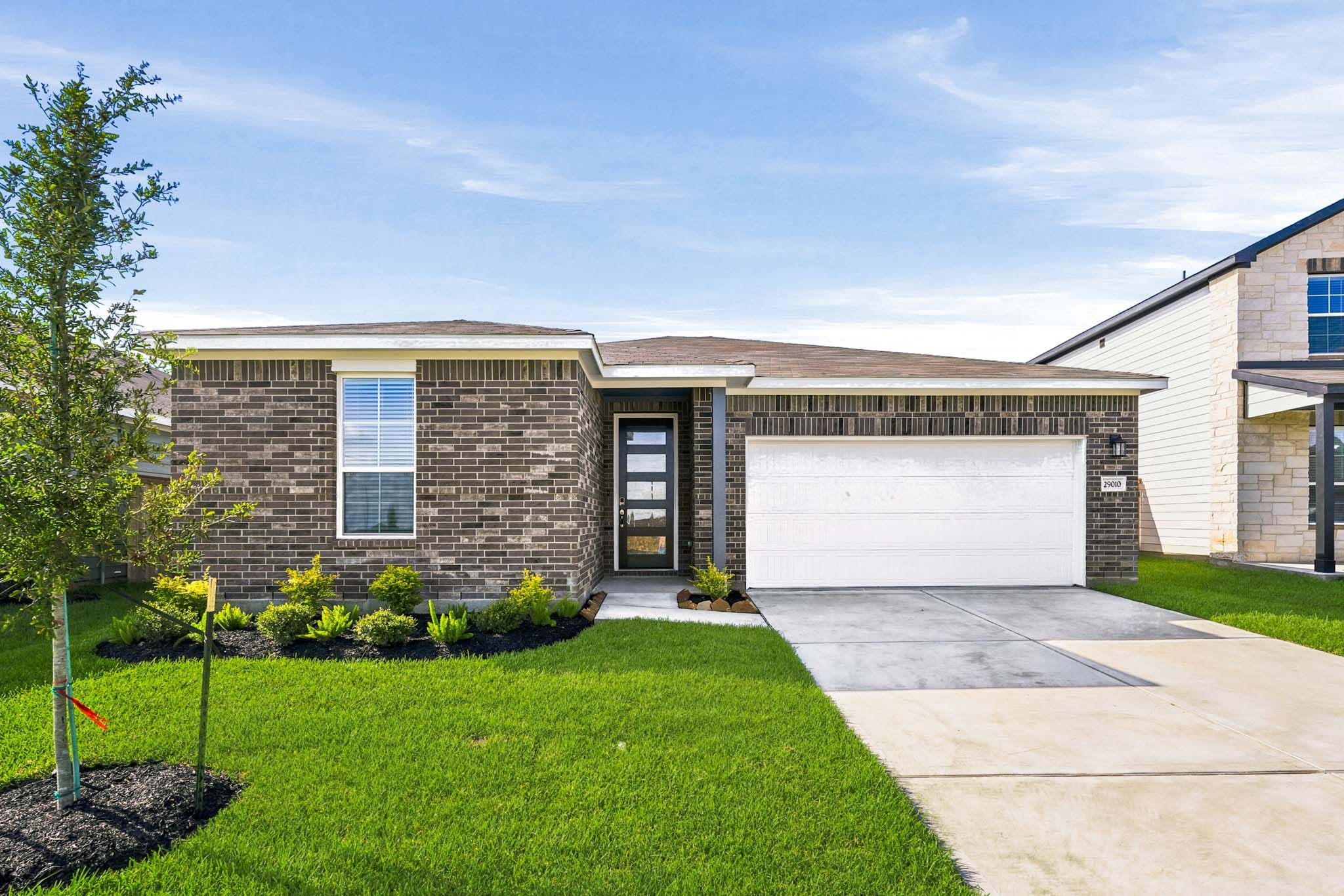 BUCHANAN - Sanford Farms: Waller, Texas - Century Communities