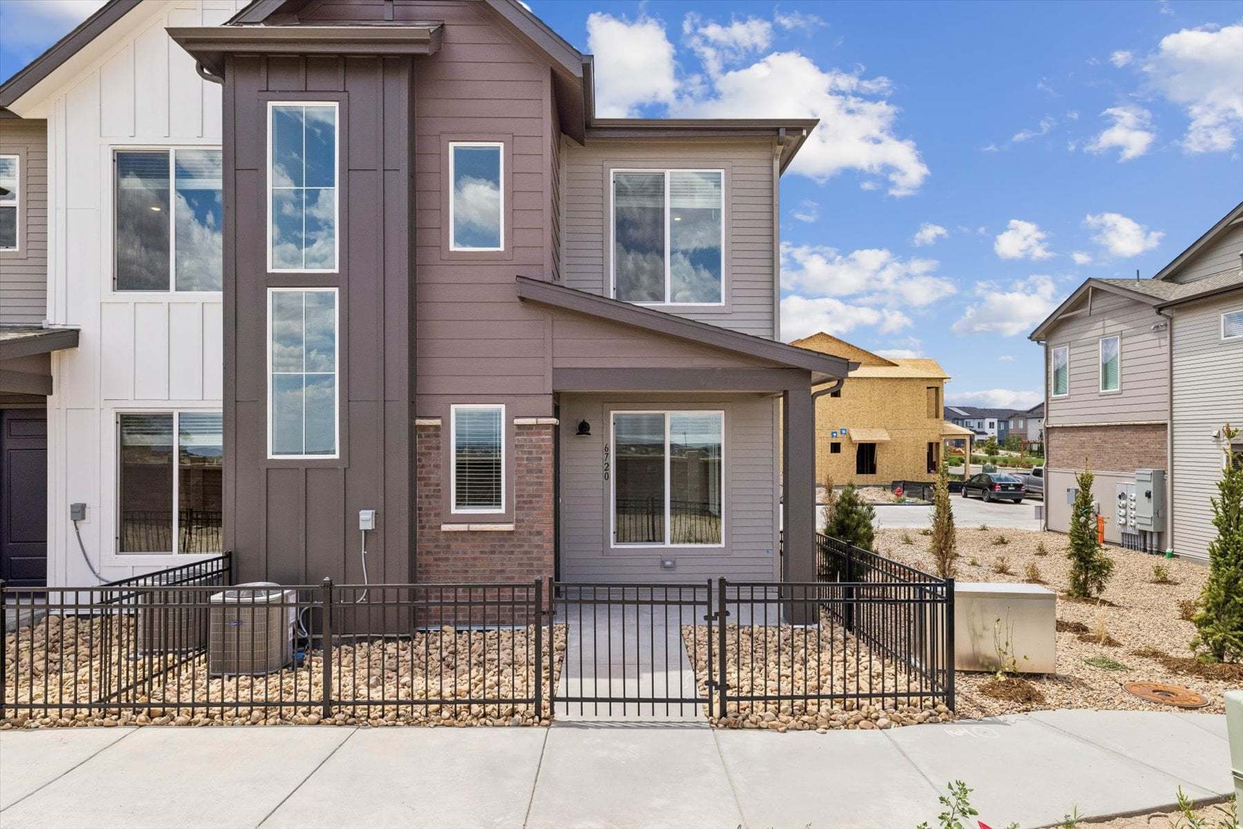 Sonoma | Residence 205 - The Townes at Skyline Ridge | 2-Story: Castle Pines, Colorado - Century Communities