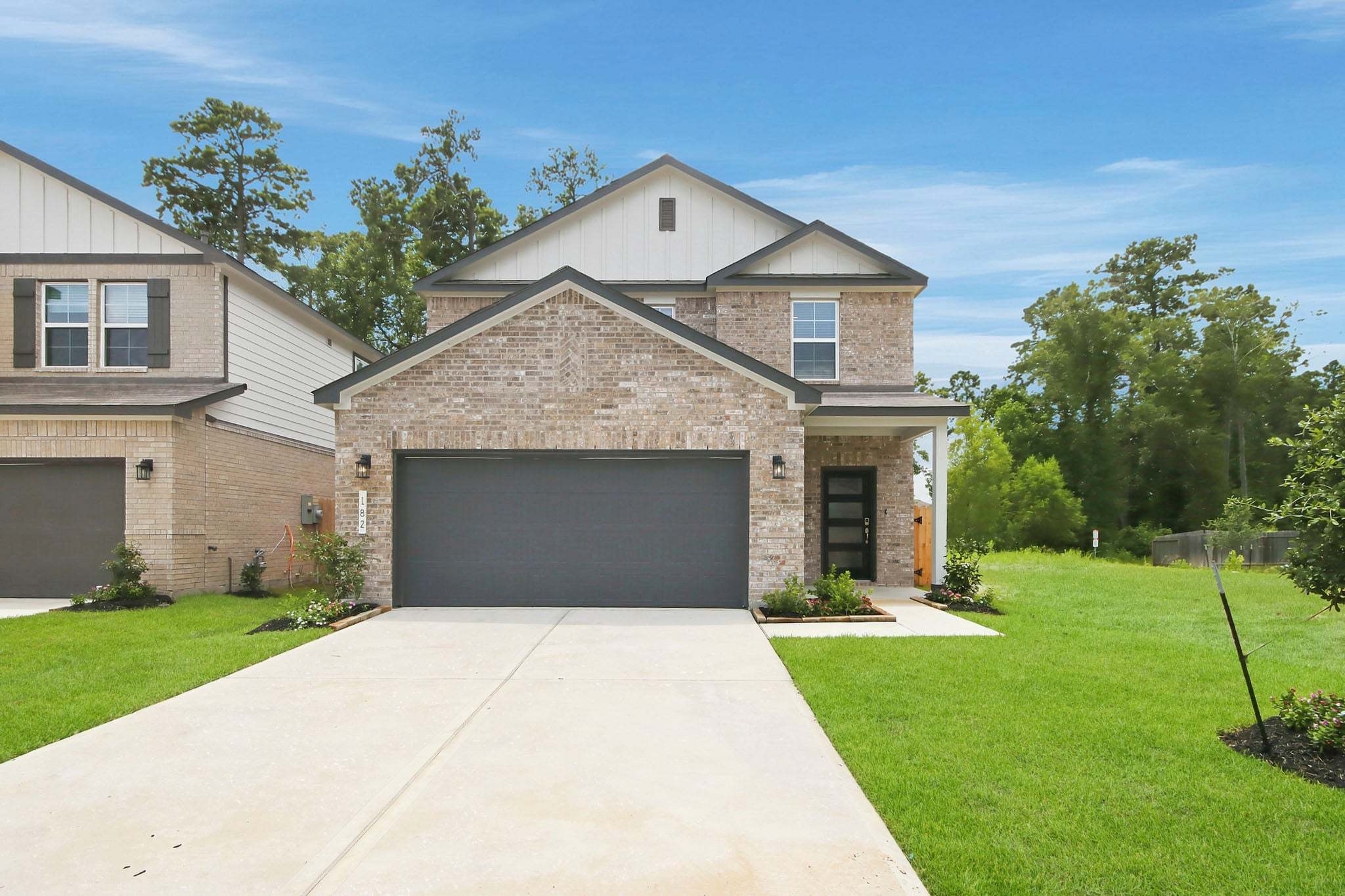 LEYLAND - Lakes at Black Oak: Magnolia, Texas - Century Communities