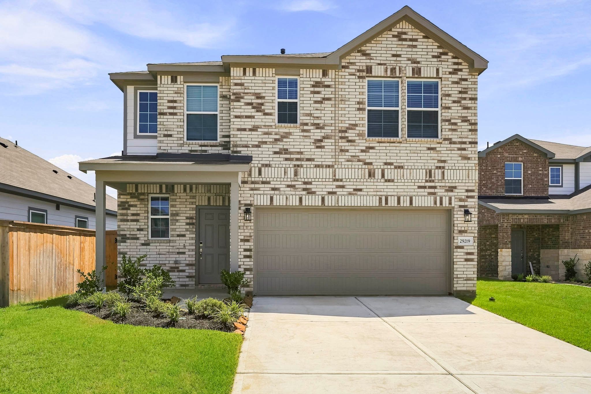 LEXINGTON - Sanford Farms: Waller, Texas - Century Communities