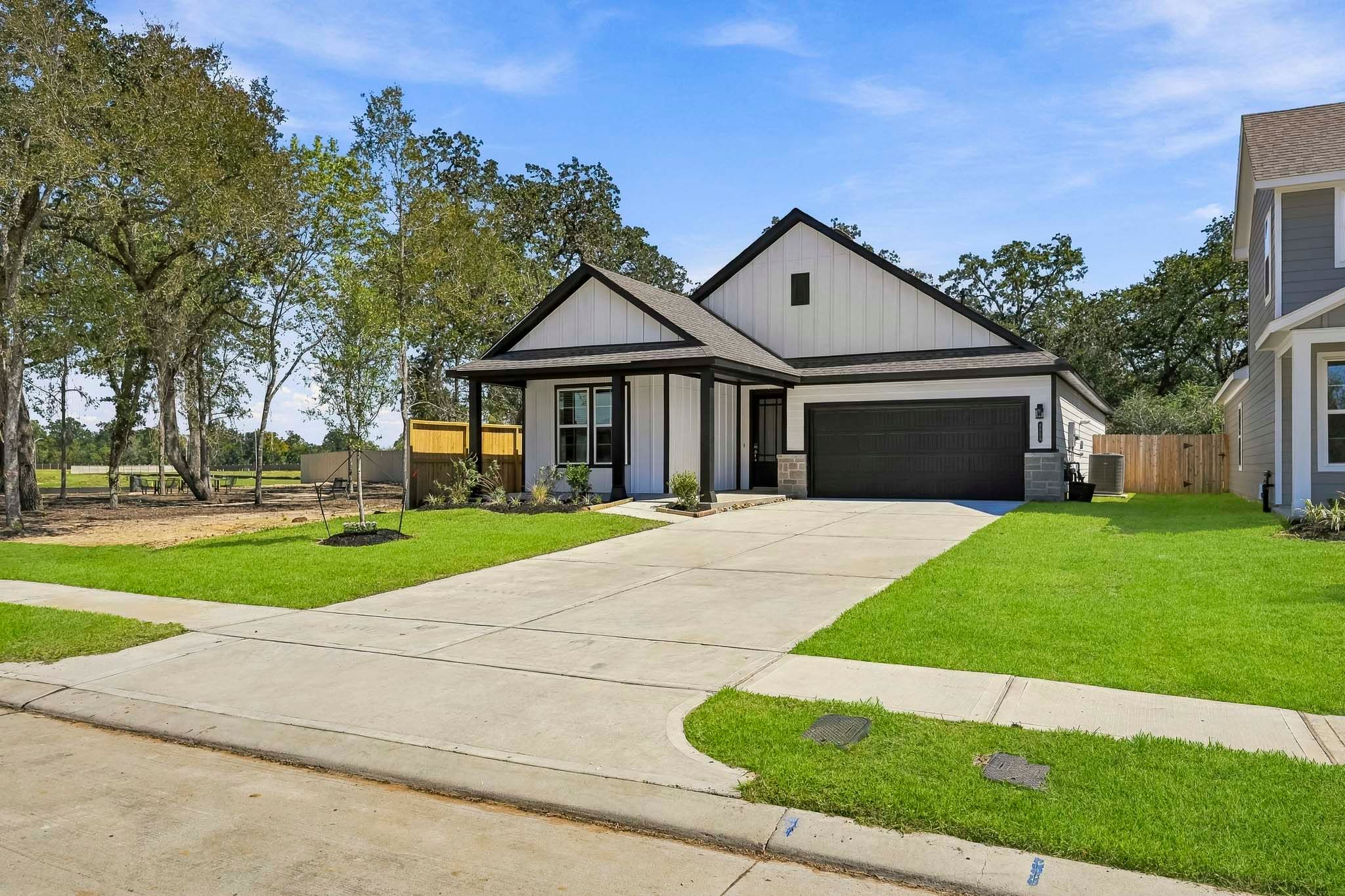 ERIE - Fulshear Junction: Fulshear, Texas - Century Communities