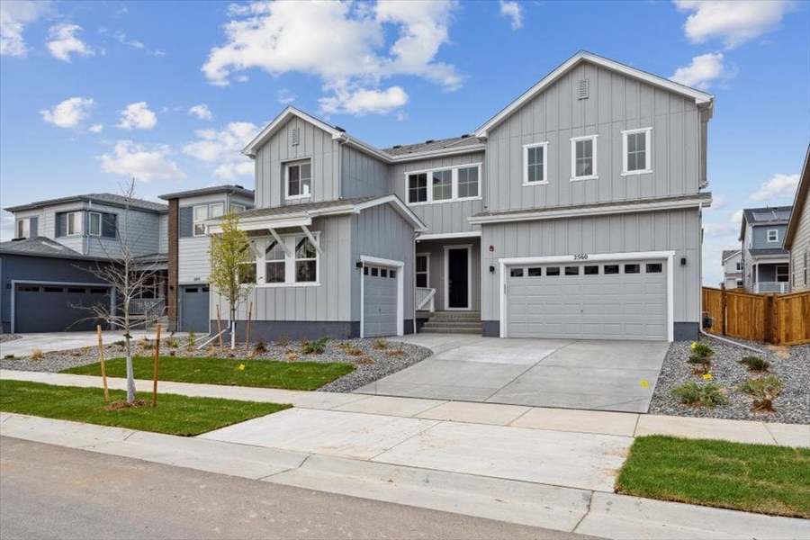2560 Wesley Lane. Lafayette, CO 80026