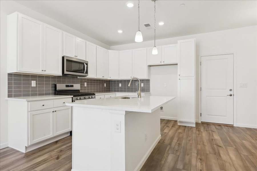 6800 Merseyside Lane (Avalon | Residence 202R)