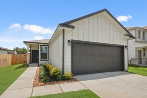 17836 Lionheart Road (FRESNO)