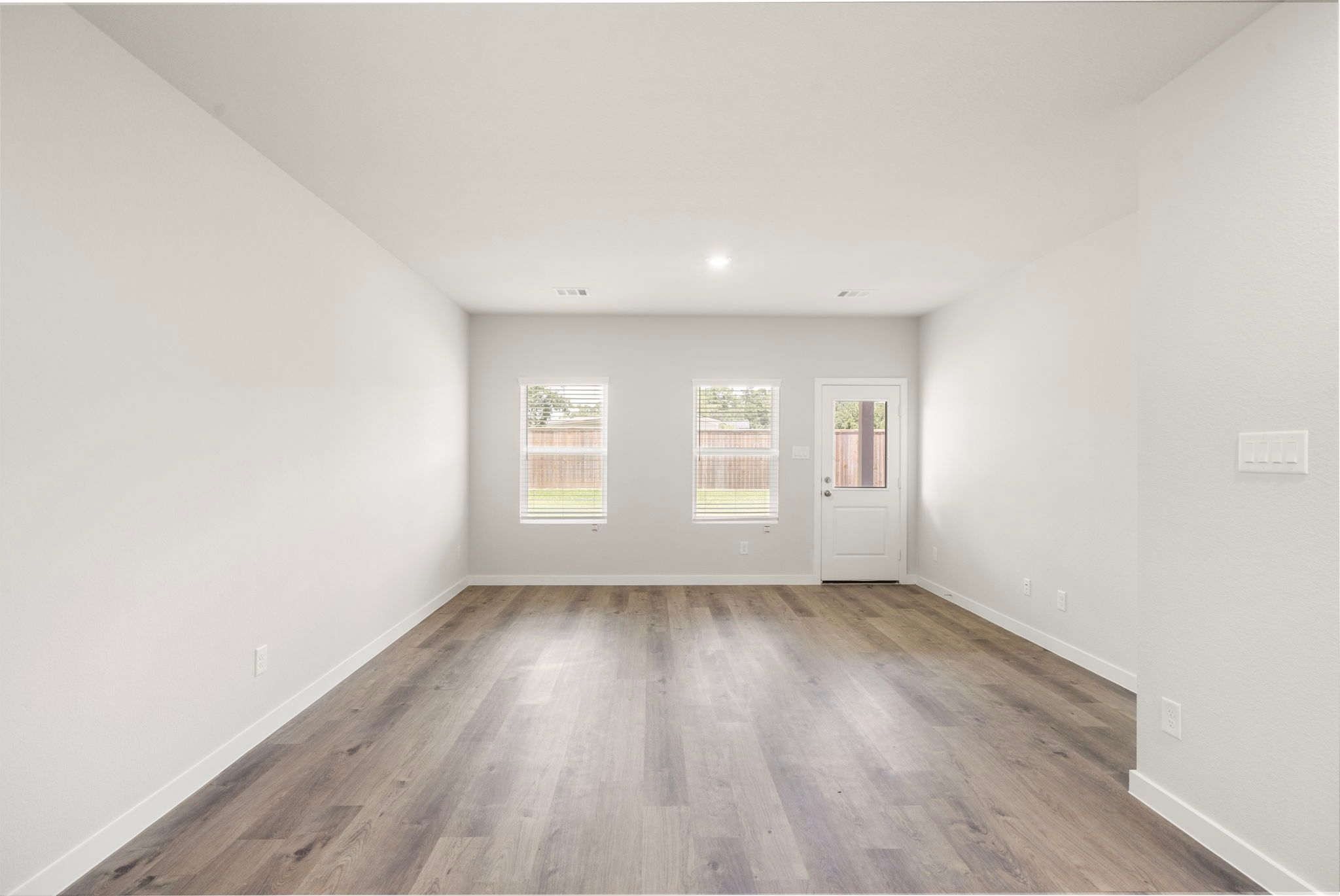 1554 Catalina Dr. Brookshire, TX 77423