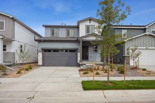 Spruce | Residence 2239 - Farmlore: Brighton, Colorado - Century Communities