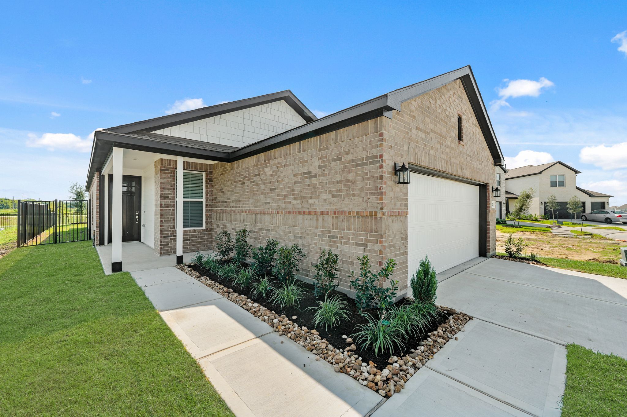 330 Long Branch Drive (Fresno)