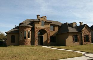 Bradford Shores por Century Custom Builders en South Bend Indiana