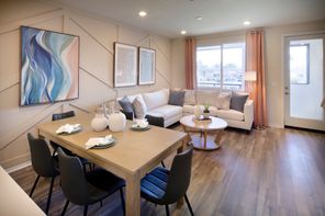 9521 HANNAH WAY (Plan Three)