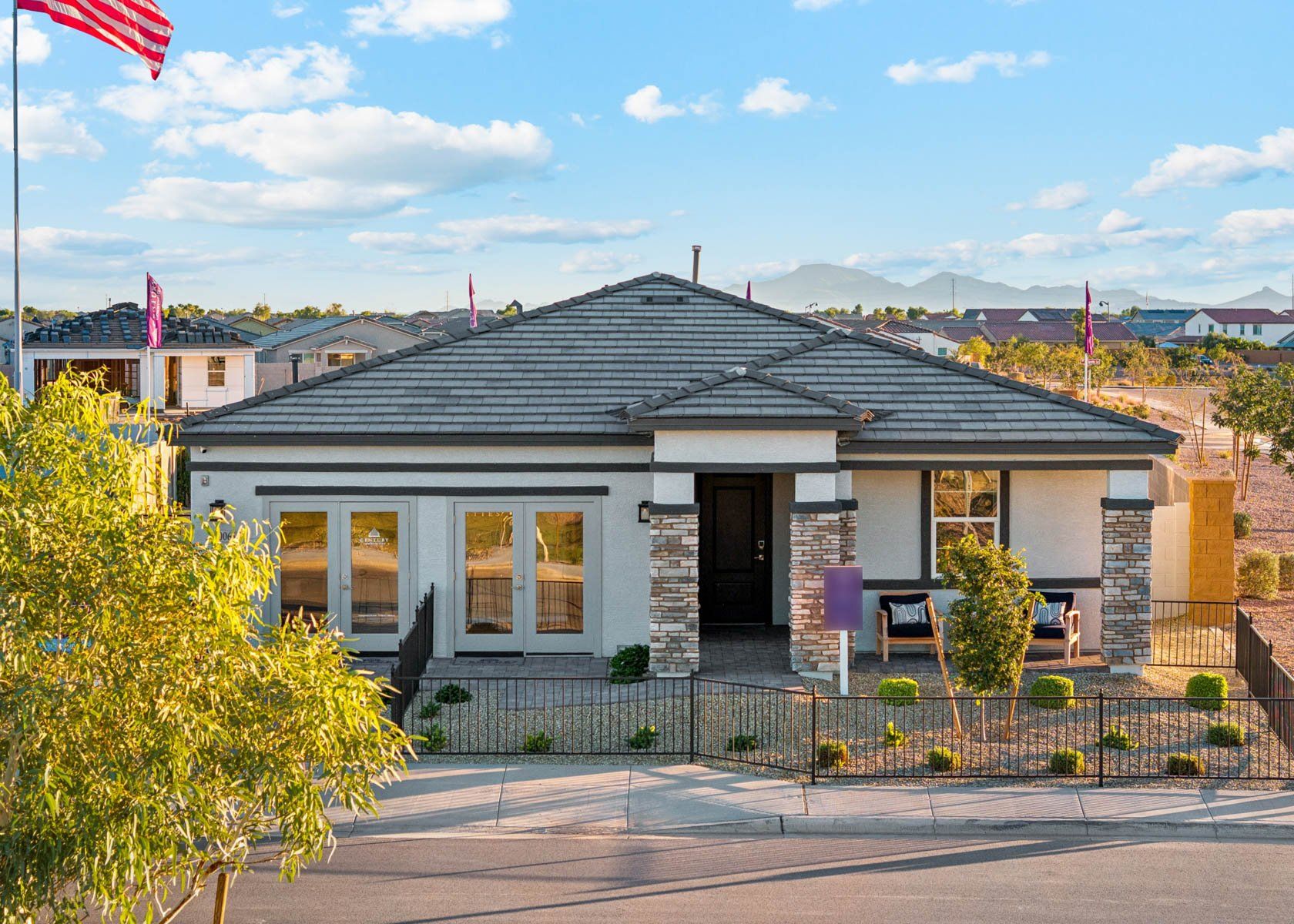 casa en The Lakes at Rancho El Dorado por Century Communities