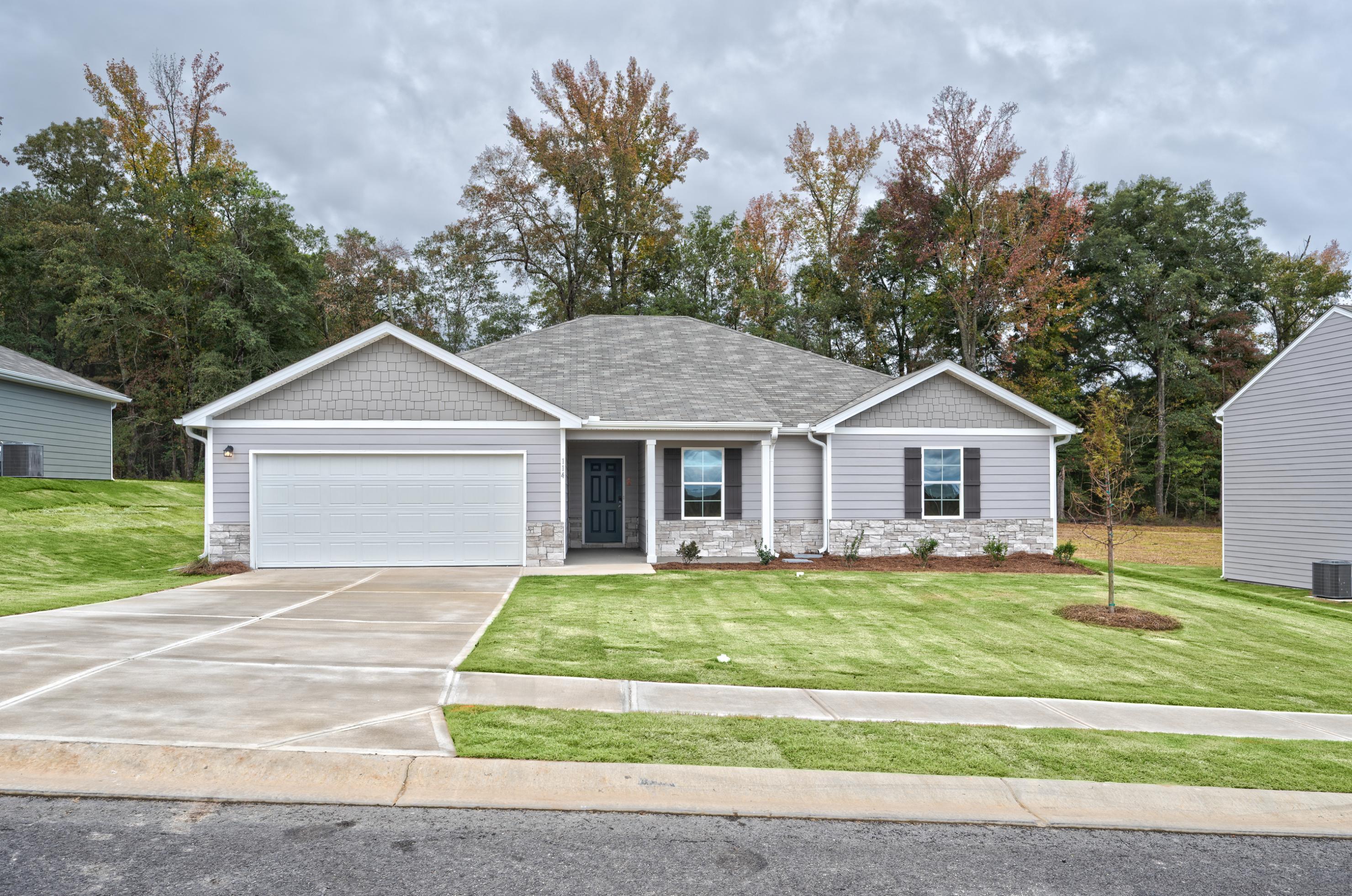 casa en Arrowhead By The Lake por Century Complete