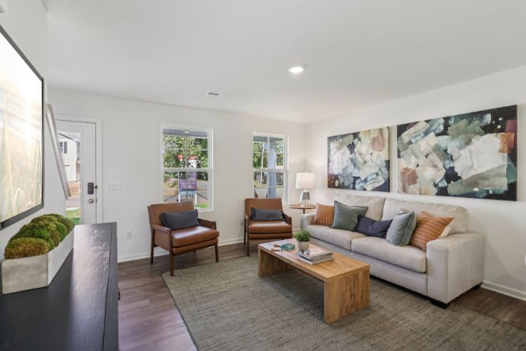 Dupont | Great Room
