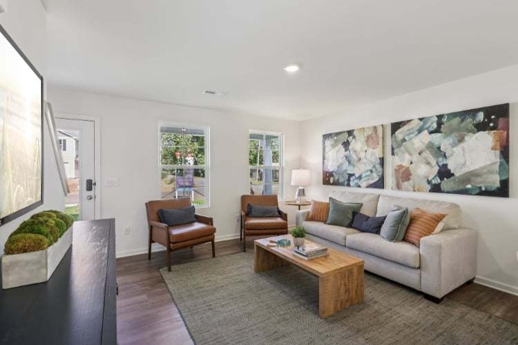 Dupont | Great Room