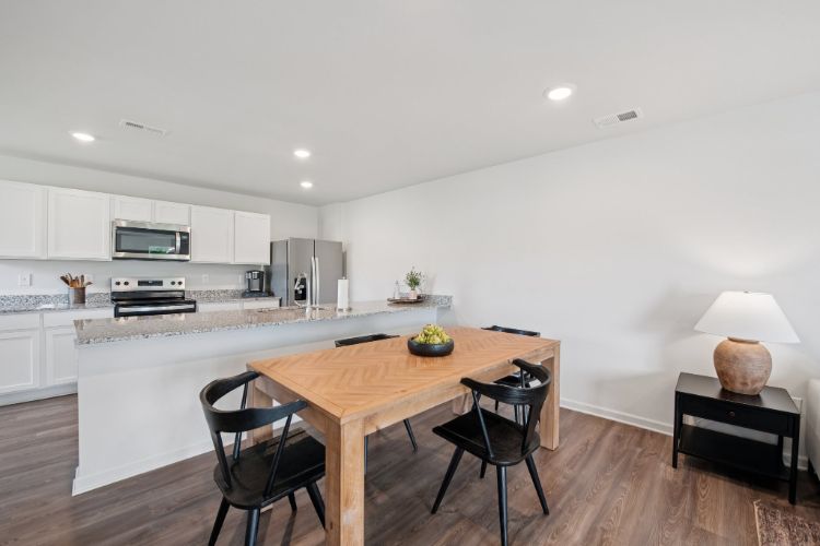 Holly Springs Dining Area