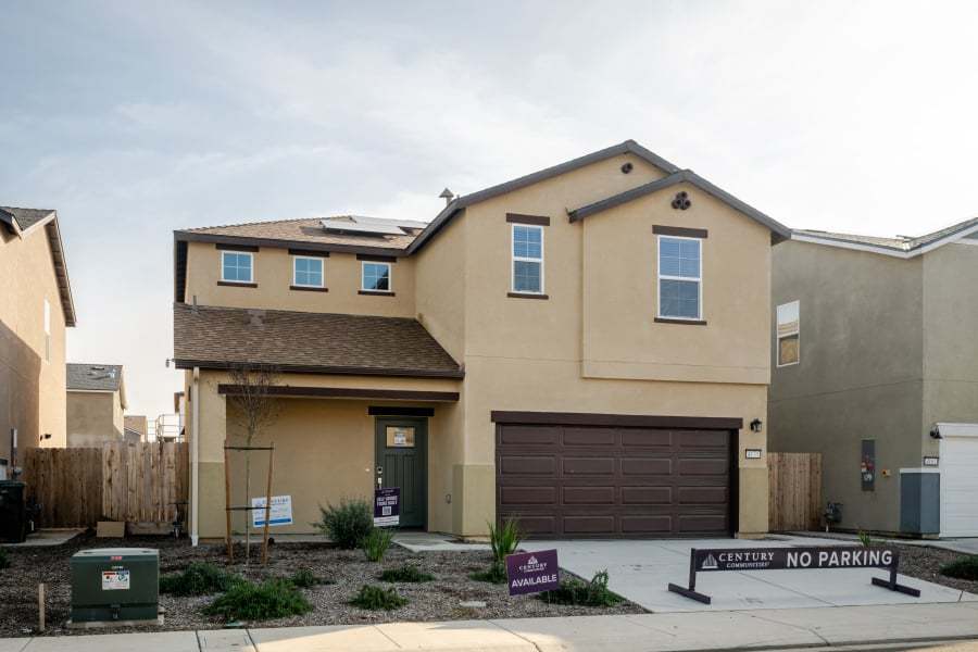 Jay - Crest View: Merced, California - Century Communities