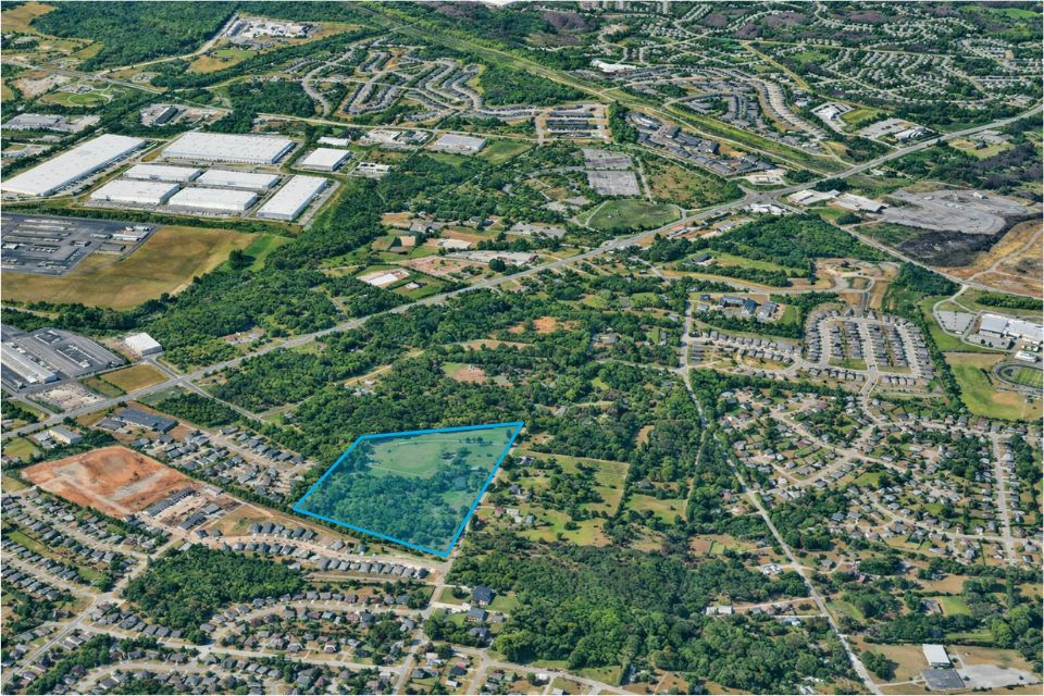 Aerial view highlighting Martins Glen in Antioch, TN