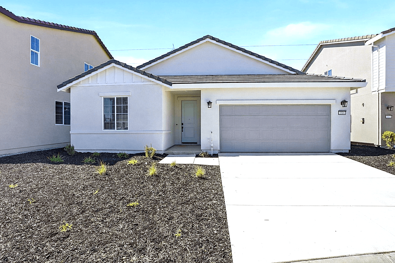 1016 Bluebell Circle (Plan 2)