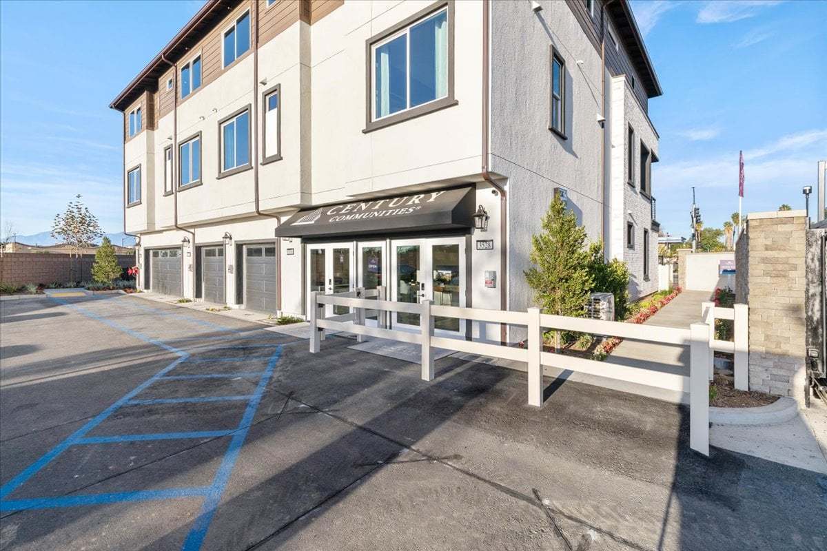 9544 HANNAH WAY (Plan One)