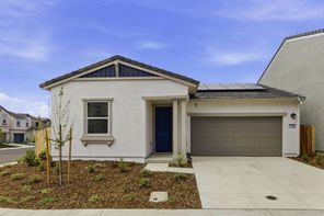 1472 Roebling Street (Plan 5)