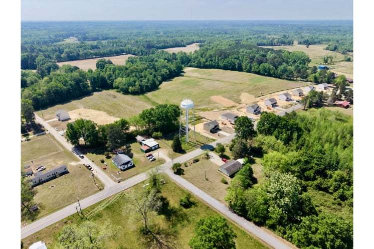 casa en Lancaster Farm por Century Complete