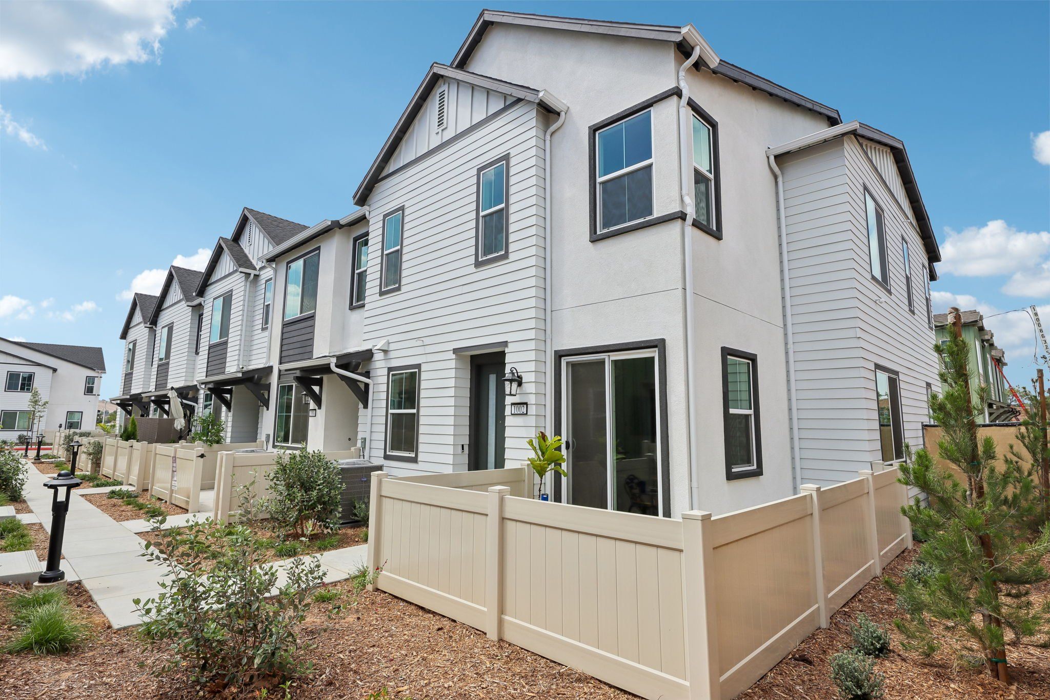 9815 Crossbay Loop (Plan One)