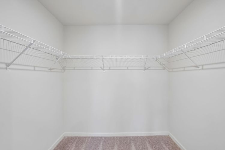 Beaumont | Owner's Closet