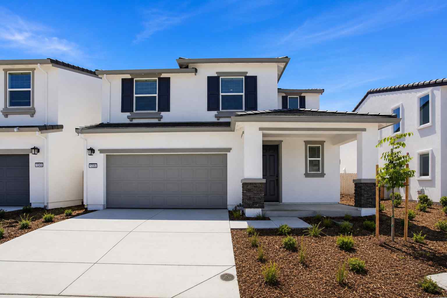 1235 Leonhardt Loop (Plan 1)