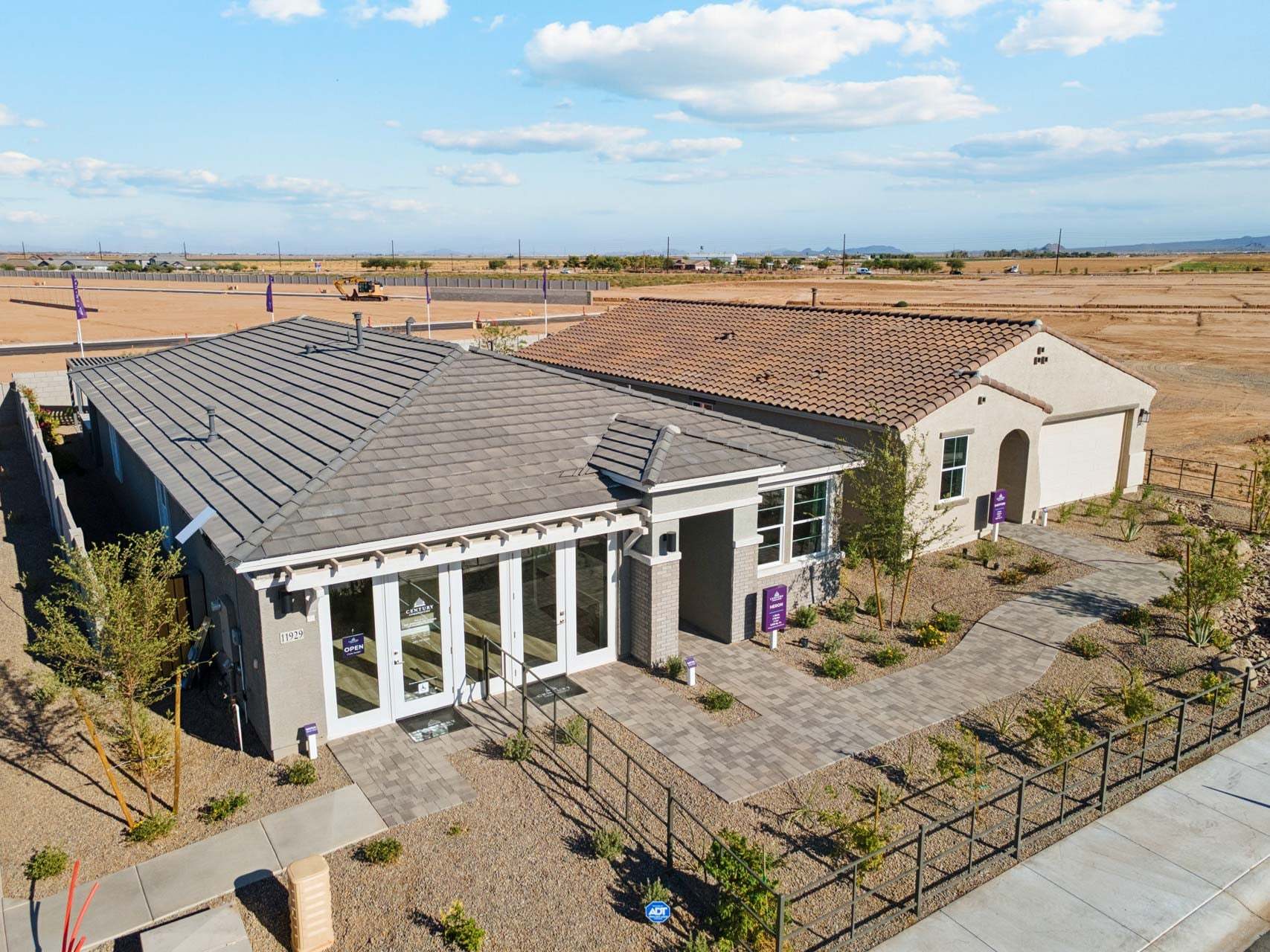 casa en The Overlook Collection at Palomino Ranch por Century Communities