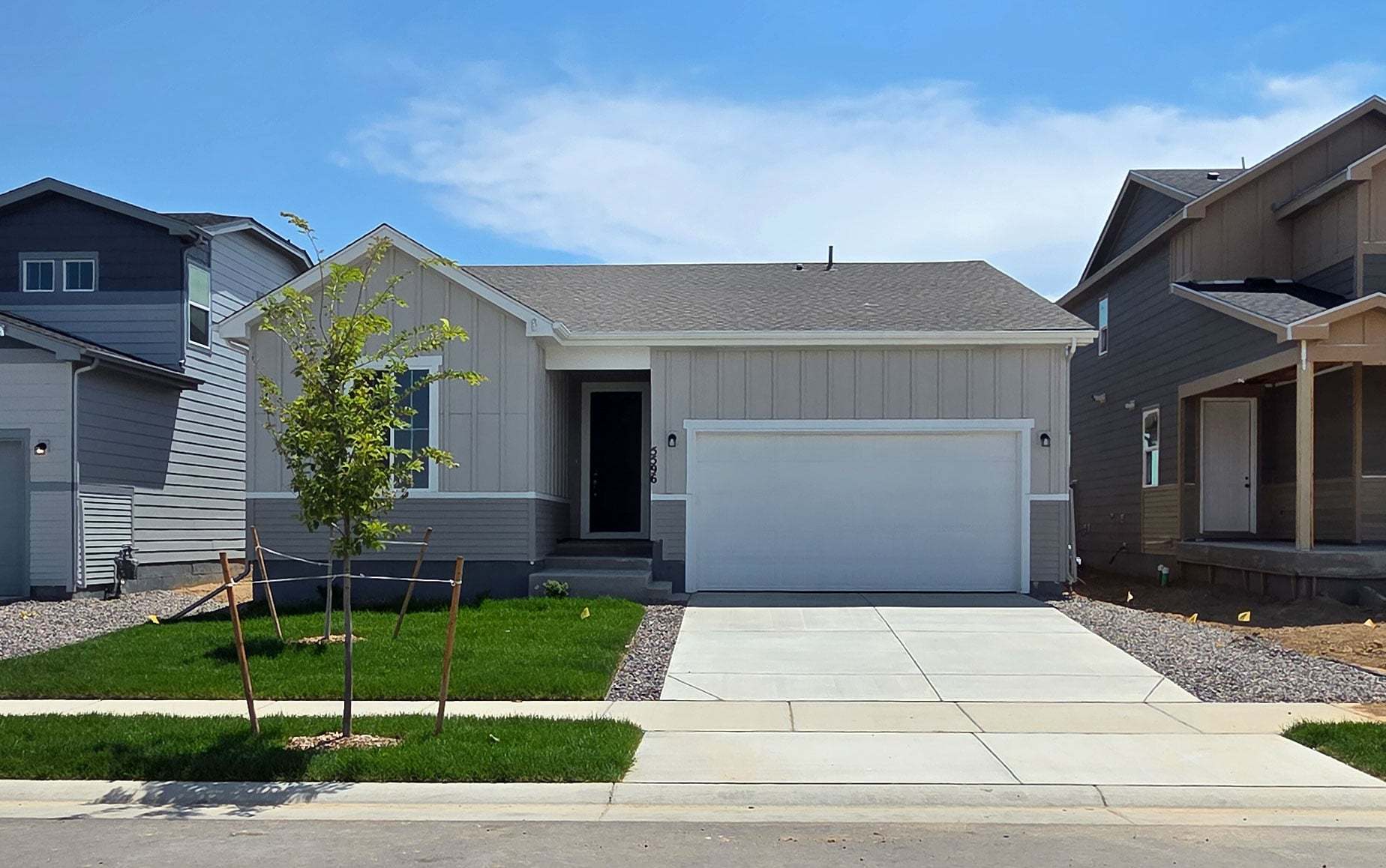 Cimarron | Residence 39102 - Red Barn Meadows: Mead, Colorado - Century Communities