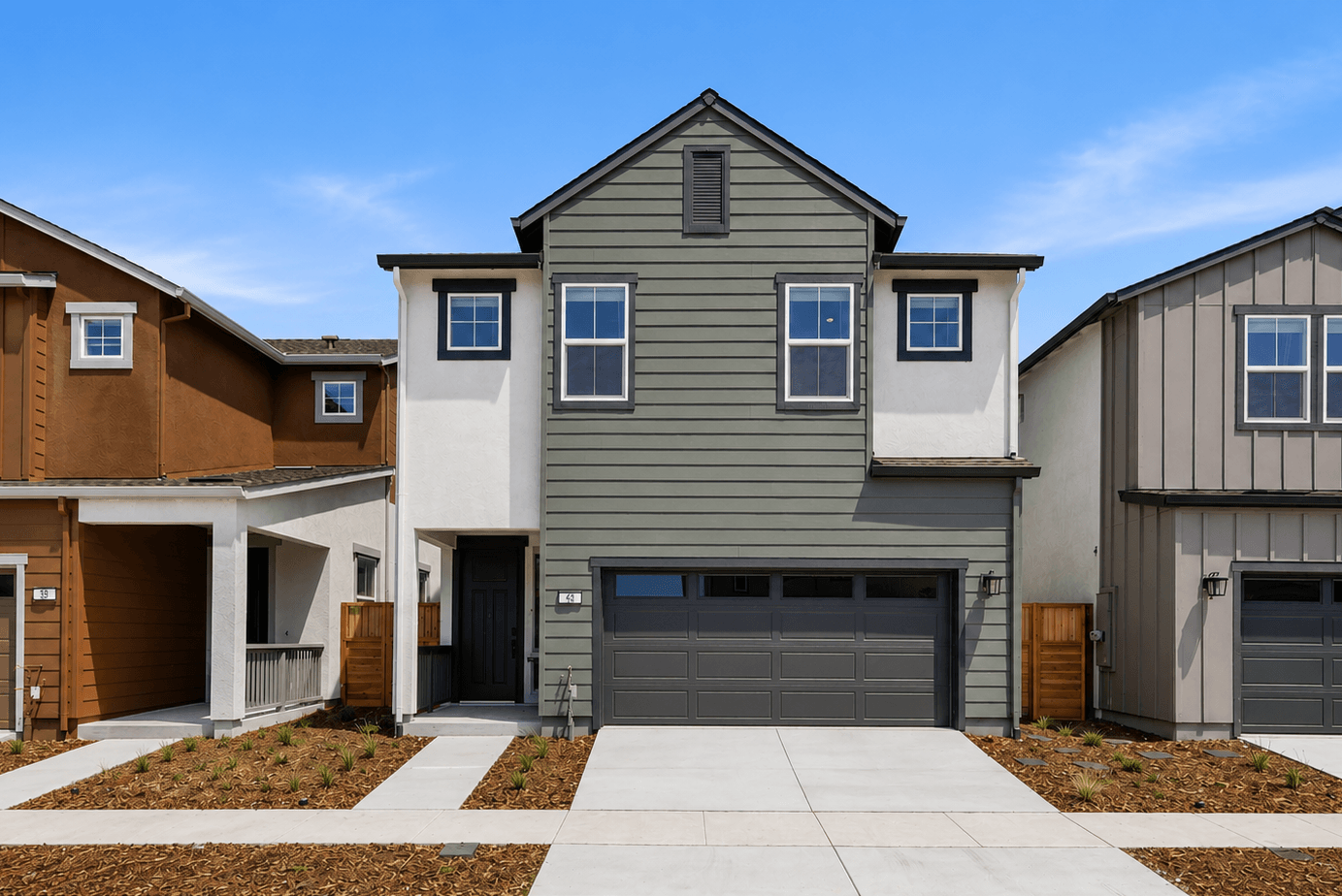 Camellia Place por Century Communities en Sacramento California