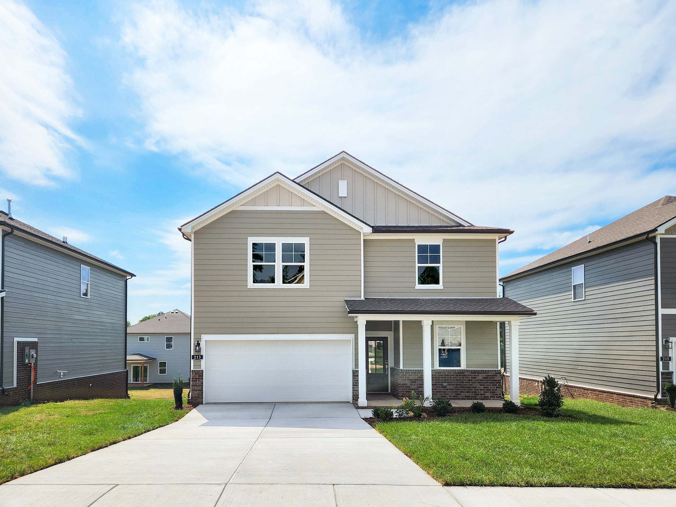 213 East Millbrook Drive (Woodruff)