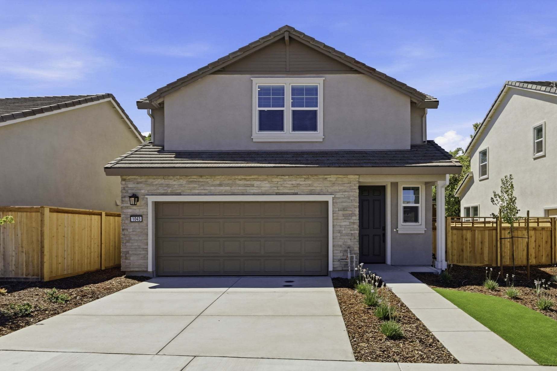 1043 Ginkgo Circle (Plan 8)